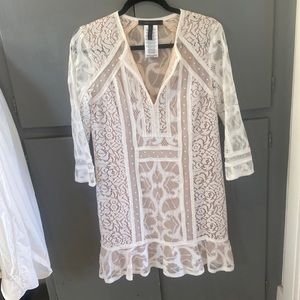 BCBGMAXAZRIA LACE DRESS WITH SLIP